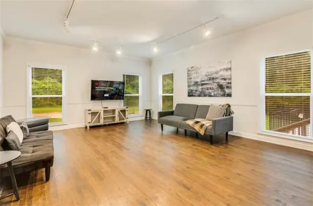 $7,900 | 6043 Giles Road, Lithonia, GA 30058