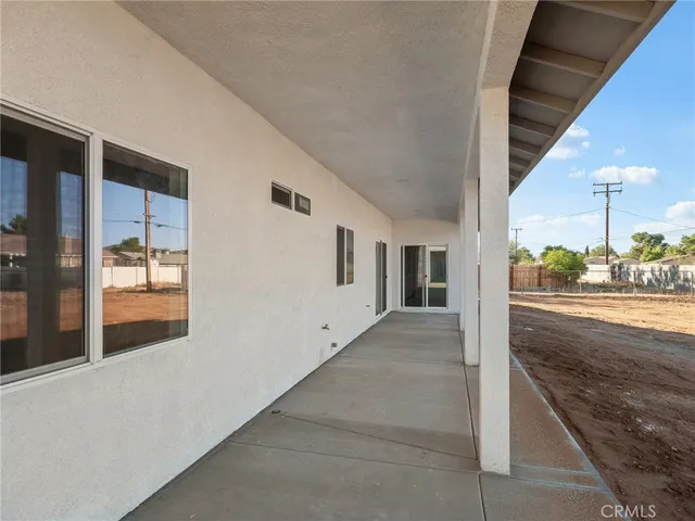 $524,900 | 15590 Dale Evans Parkway, Apple Valley, CA 92307