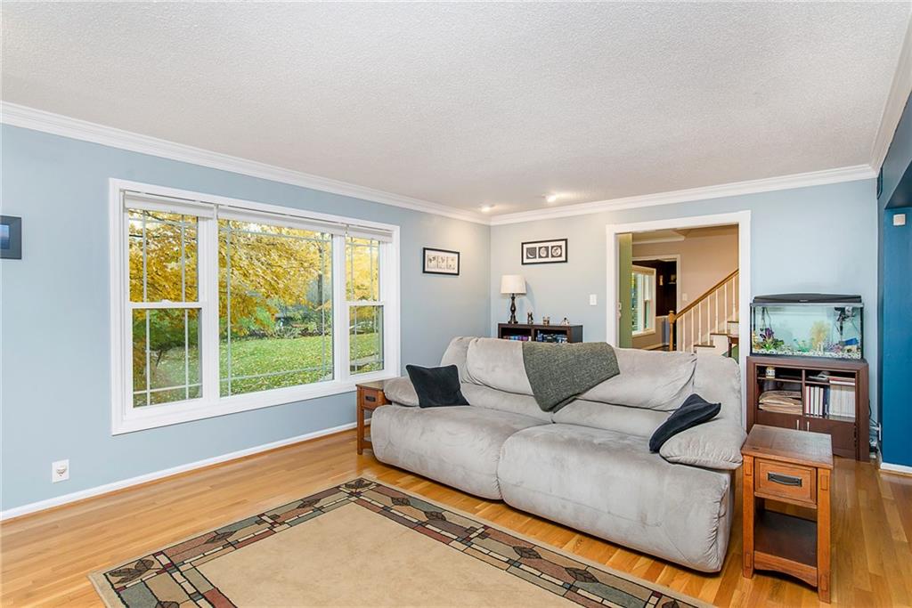 6453 Johnson Road Indianapolis, IN 46220 - Photo 11 of 37 Gallery Image 11