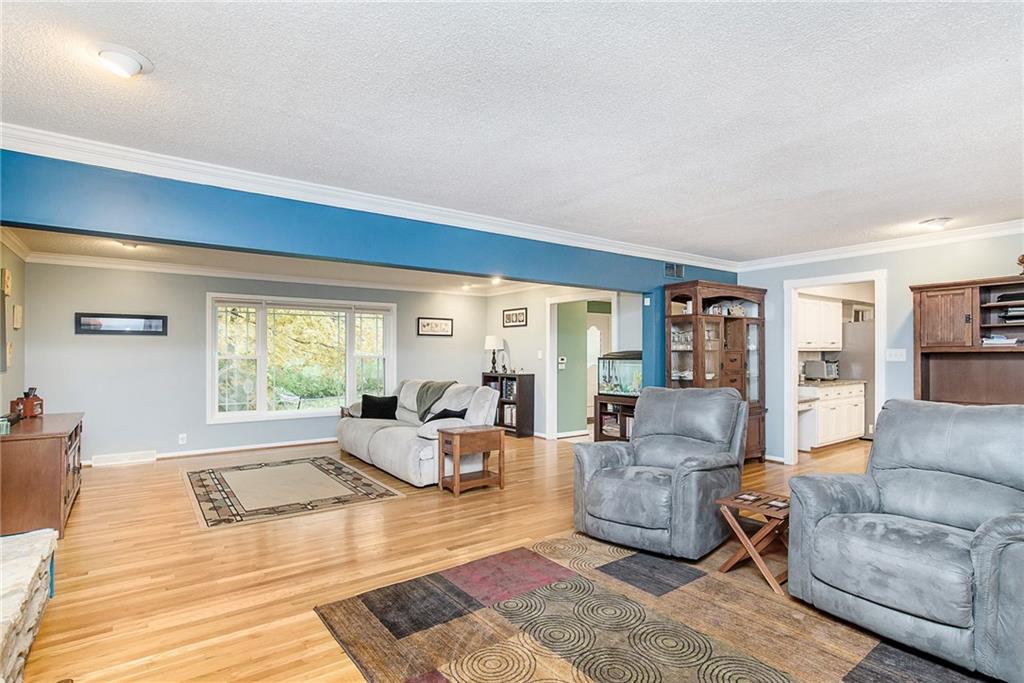 6453 Johnson Road Indianapolis, IN 46220 - Photo 13 of 37 Gallery Image 13