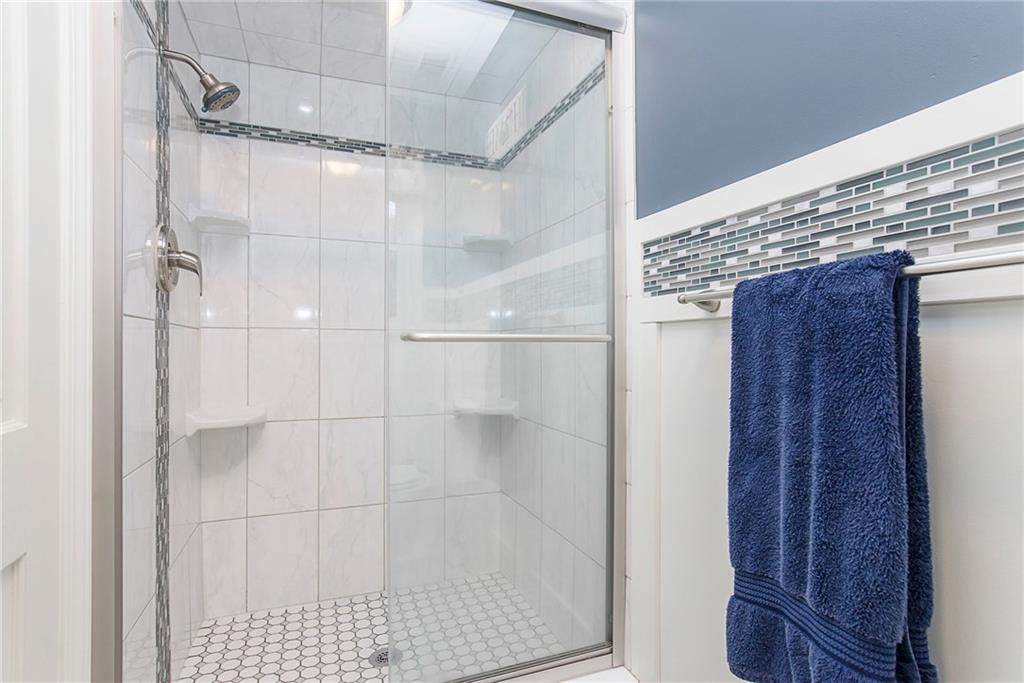 6453 Johnson Road Indianapolis, IN 46220 - Photo 21 of 37 Gallery Image 21