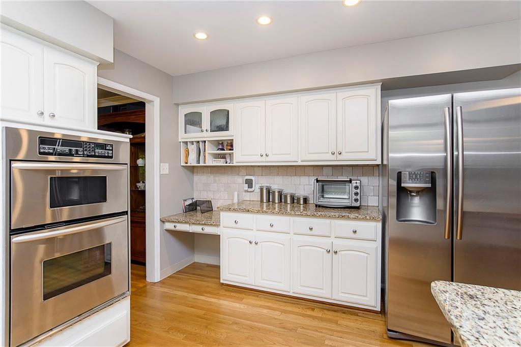 6453 Johnson Road Indianapolis, IN 46220 - Photo 10 of 37 Gallery Image 10