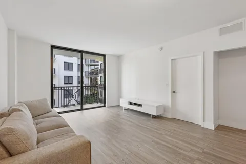 $630,000 | 301 Altara Avenue, Unit 620, Coral Gables, FL 33146