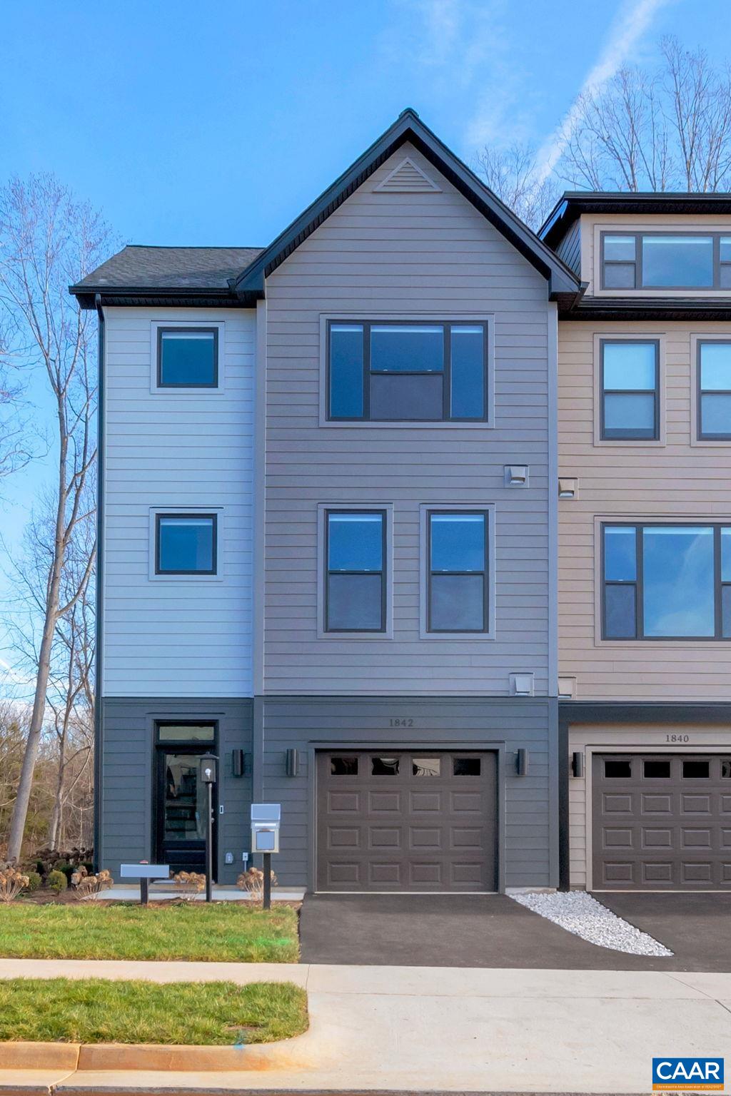 1842 Fowler Street Charlottesville, VA 22901 - Photo 3 of 44 a house view