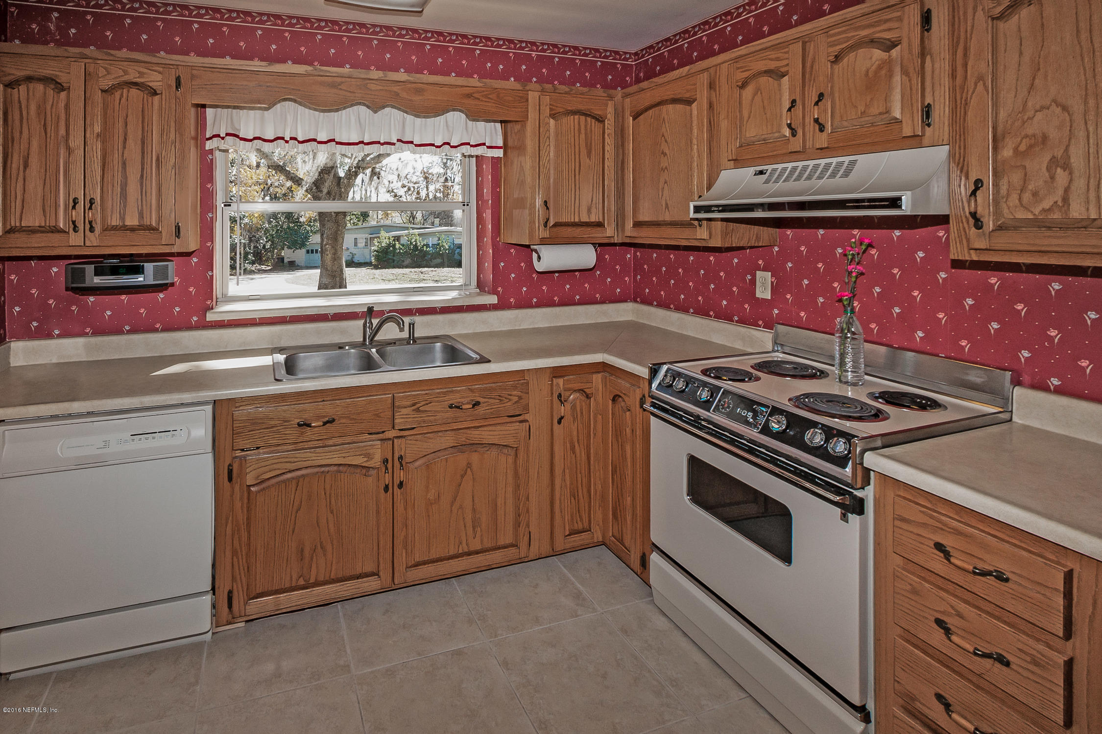 6731 Nightingale Road South Jacksonville, FL 32216 - Photo 4 of 32 Kitchen