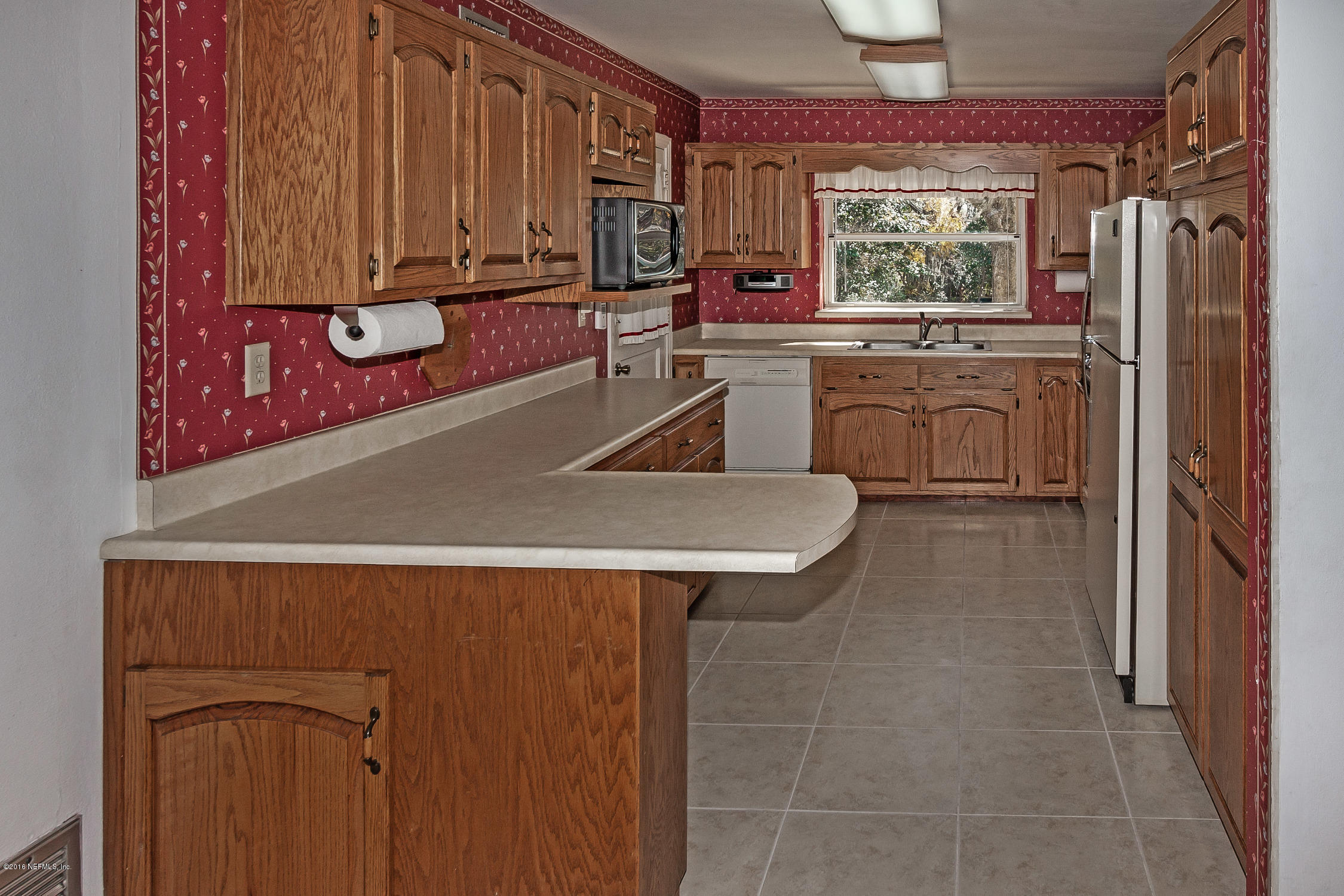 6731 Nightingale Road South Jacksonville, FL 32216 - Photo 5 of 32 Kitchen