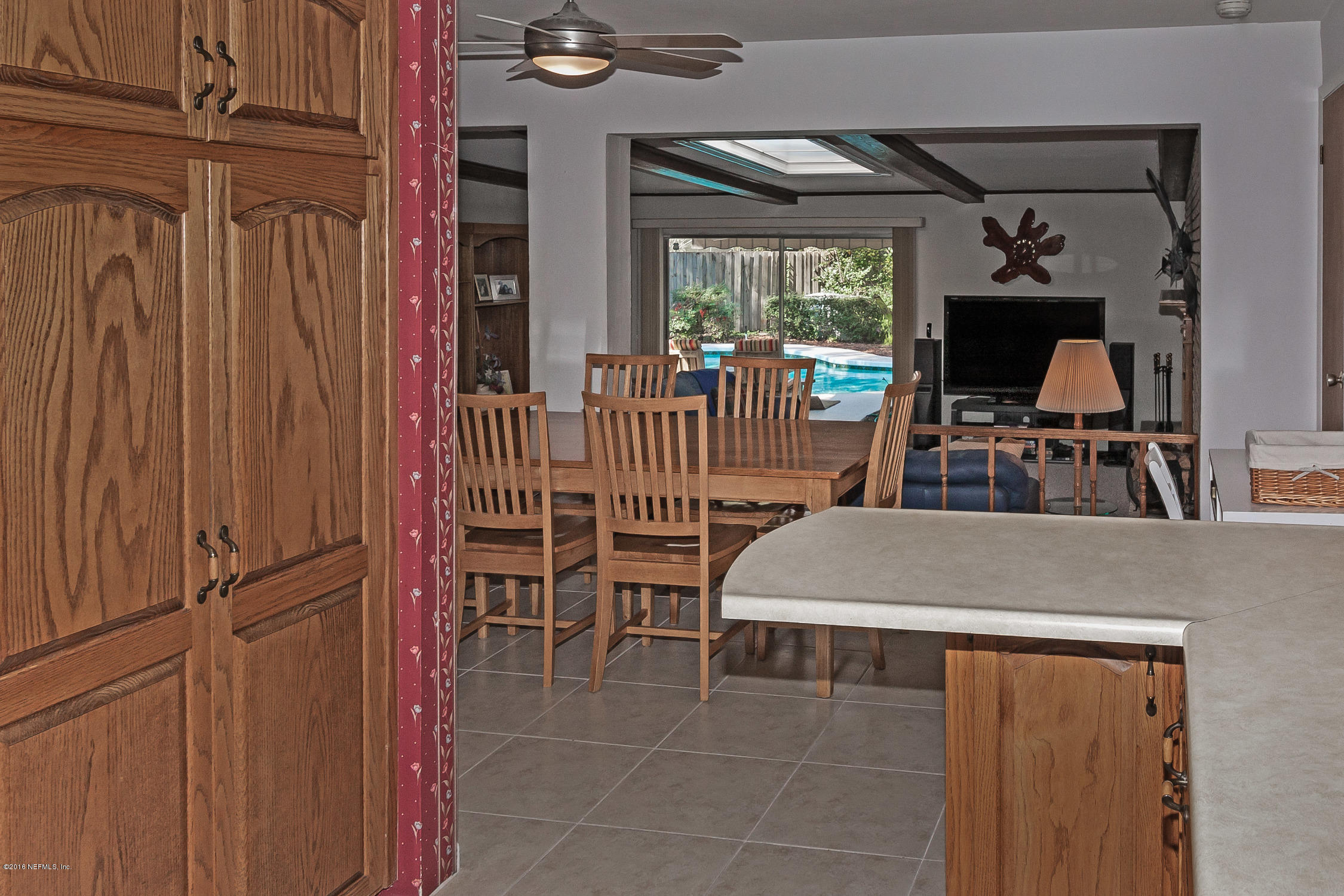 6731 Nightingale Road South Jacksonville, FL 32216 - Photo 6 of 32 Kitchen