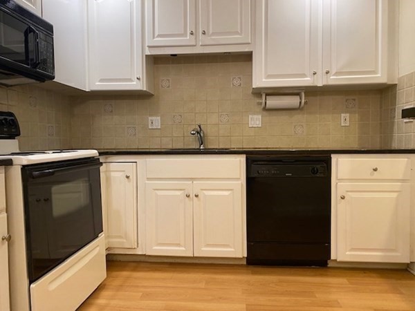 1 Centre Street, Unit 3 Canton, MA 02021 - Photo 6 of 14 Gallery Image 6