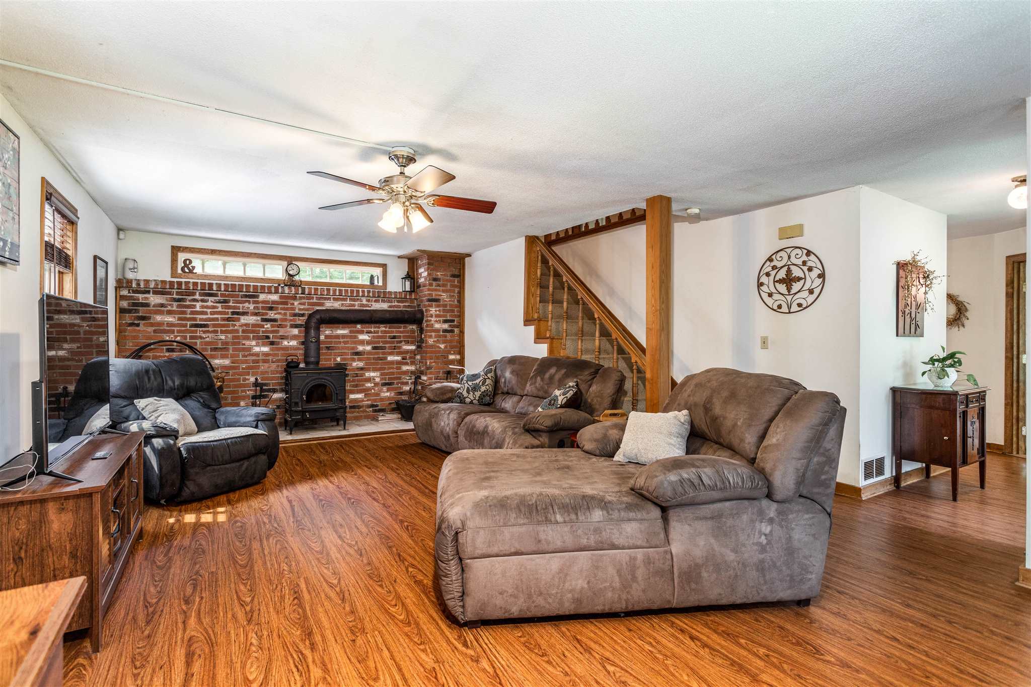 887 Highway 119 Rindge, NH 03461 - Photo 11 of 40