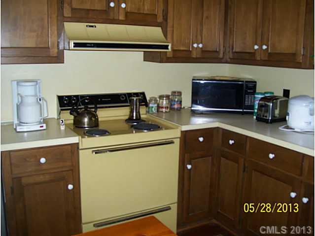 8287 Luckey Point Road Denver, NC 28037 - Photo 4 of 16
