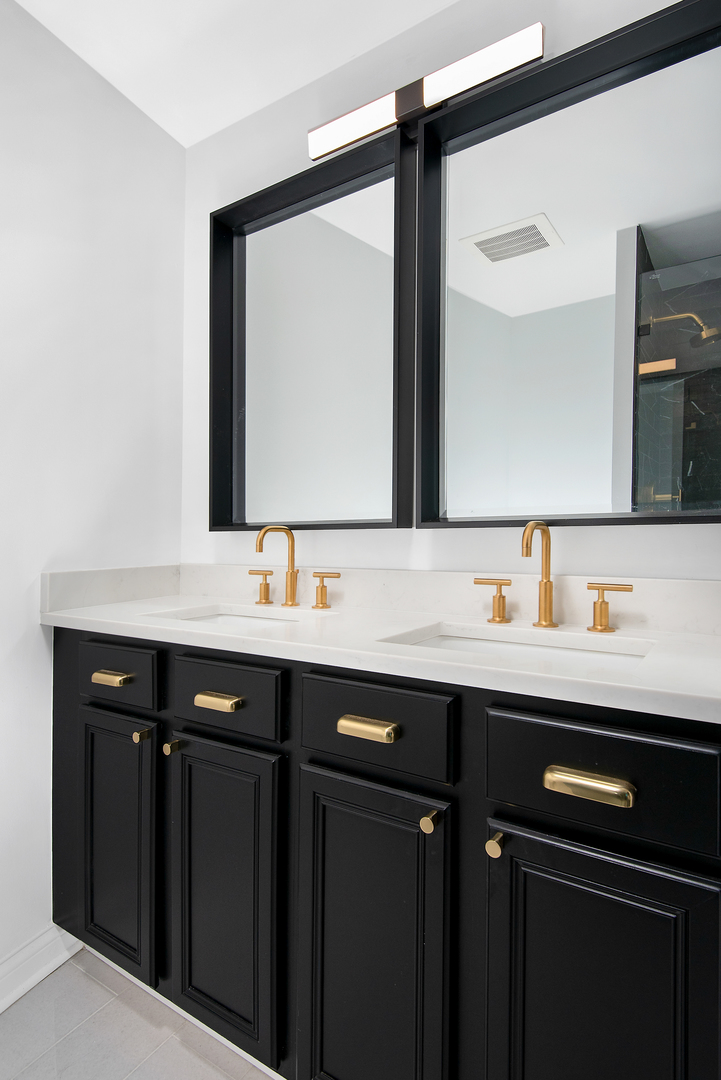 106 North Aberdeen Street, Unit 5H Chicago, IL 60607 - Photo 12 of 14