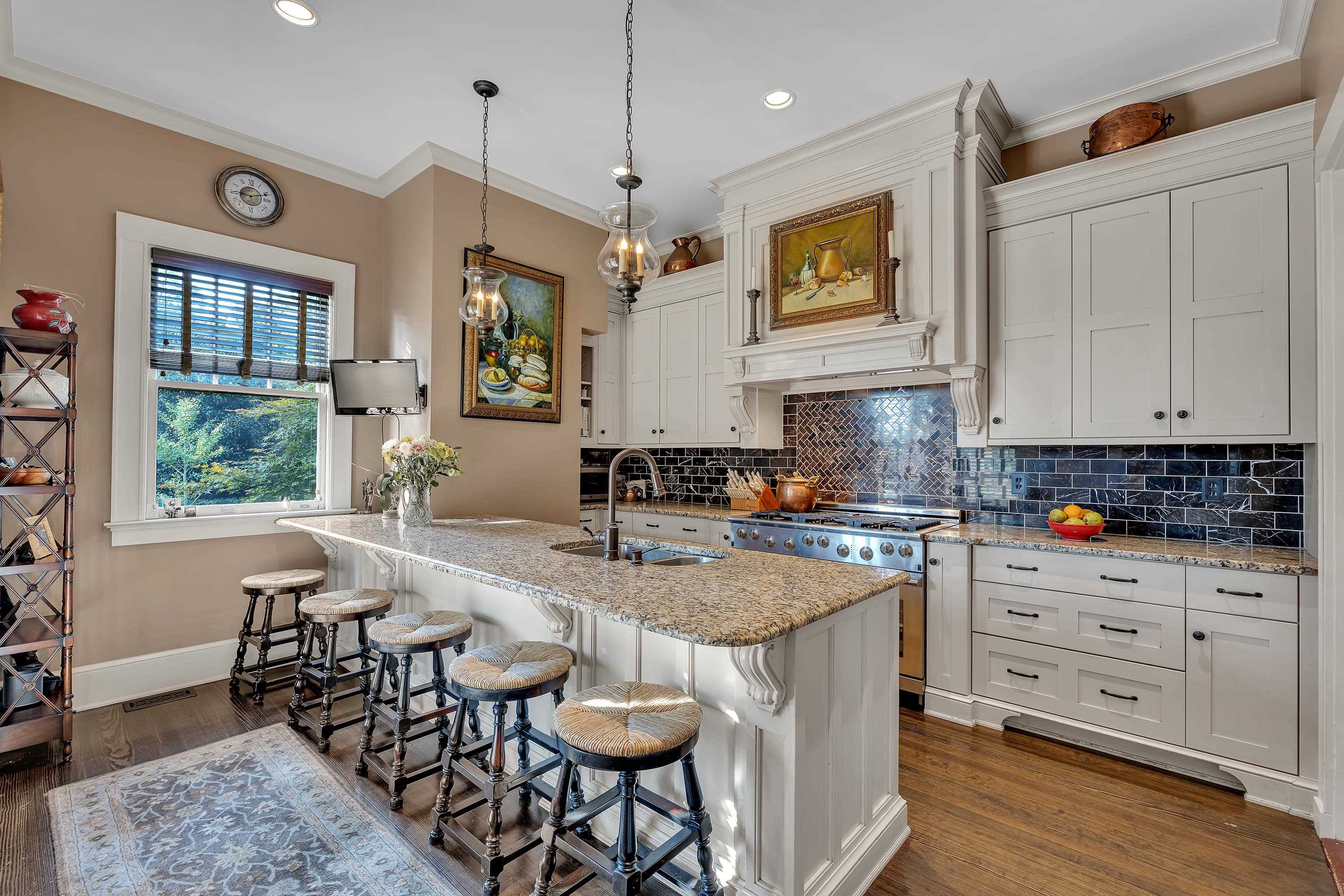 571 East Main Street Spartanburg, SC 29302 - Photo 9 of 34