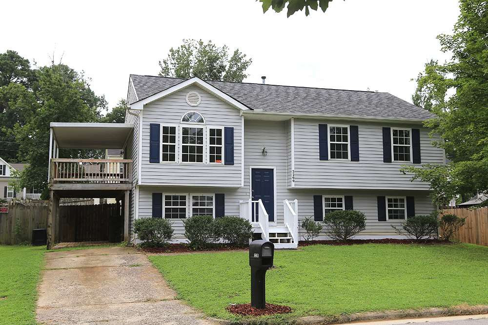 Exterior Front