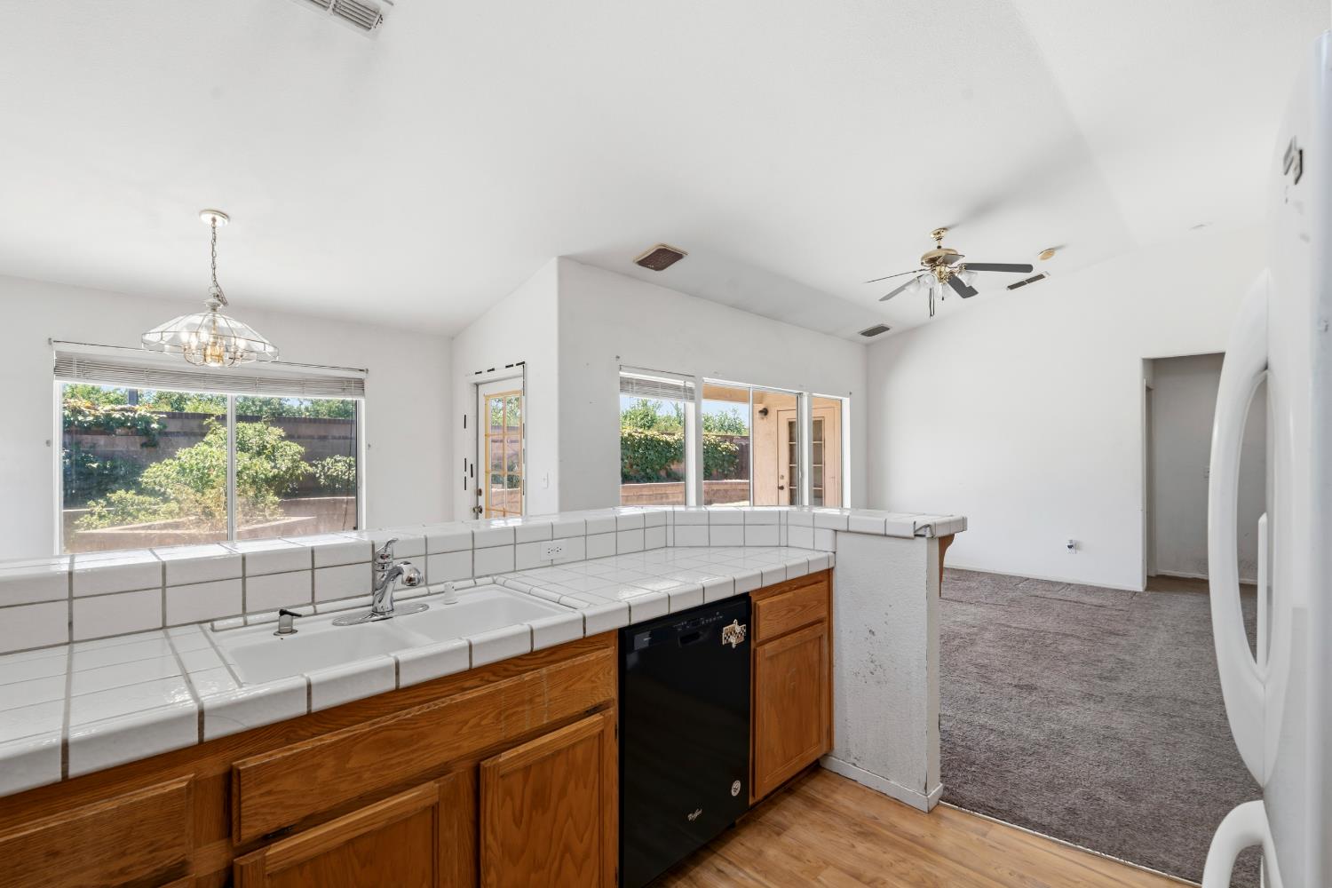 4928 Valley Terrace Way Salida, CA 95368 - Photo 14 of 32