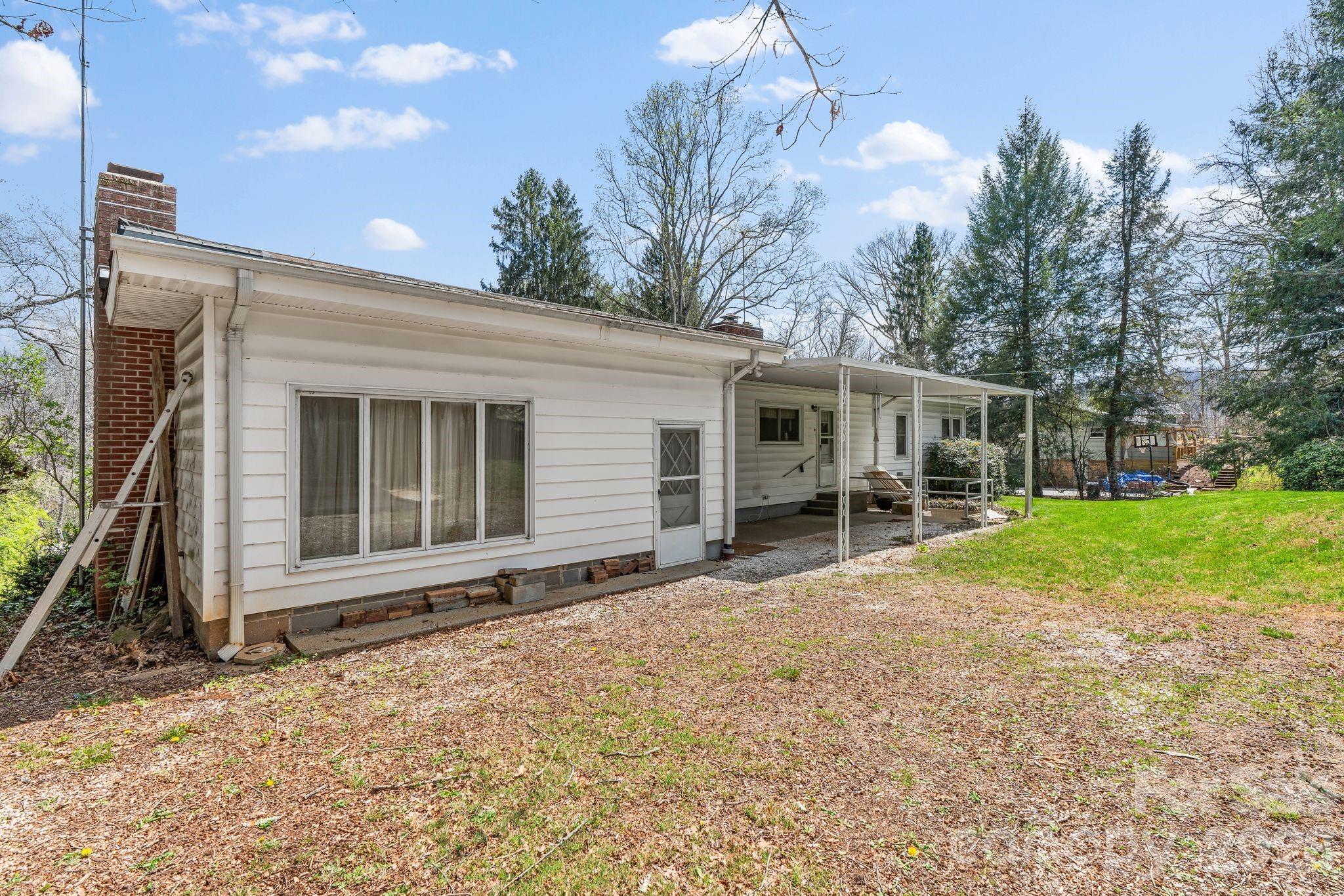 7 Acton Woods Road Candler, NC 28715 - Photo 14 of 23
