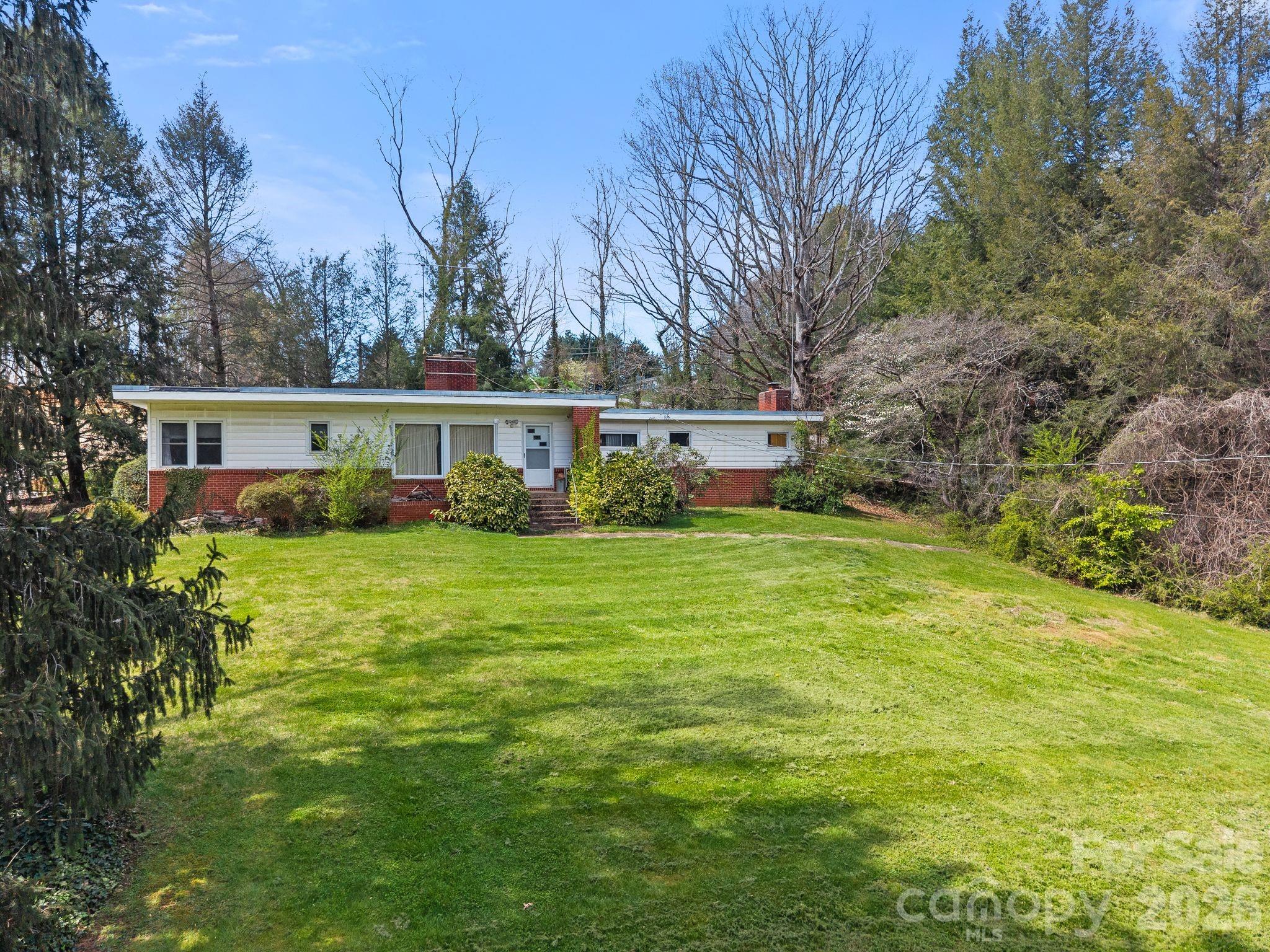 7 Acton Woods Road Candler, NC 28715 - Photo 8 of 23