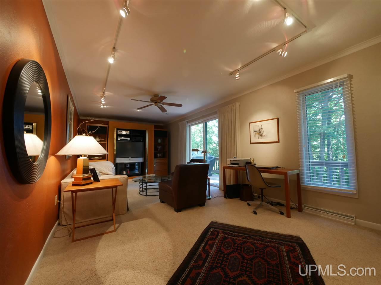 22198 Ridge Road Houghton, MI 49931 - Photo 13 of 36 Gallery Image 13