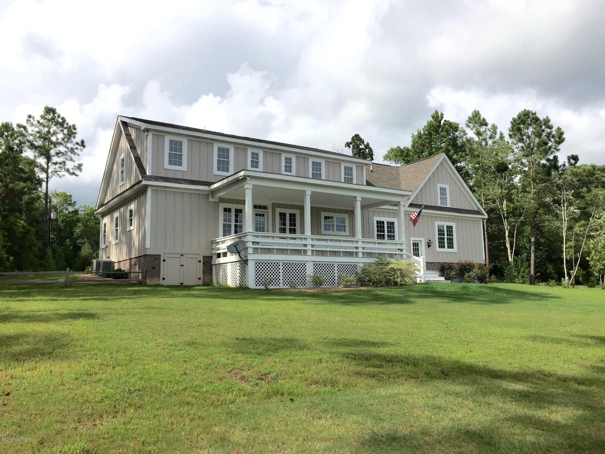 264 White Oak Bluff Road Stella, NC 28582 - Photo 1 of 48 Grand Back View