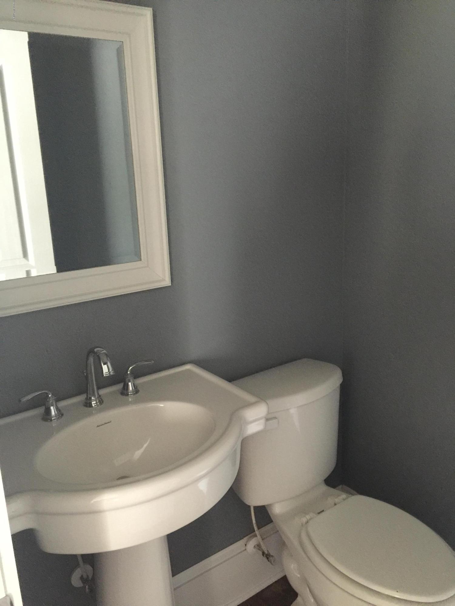 264 White Oak Bluff Road Stella, NC 28582 - Photo 22 of 48 Hall Bathroom Downstairs