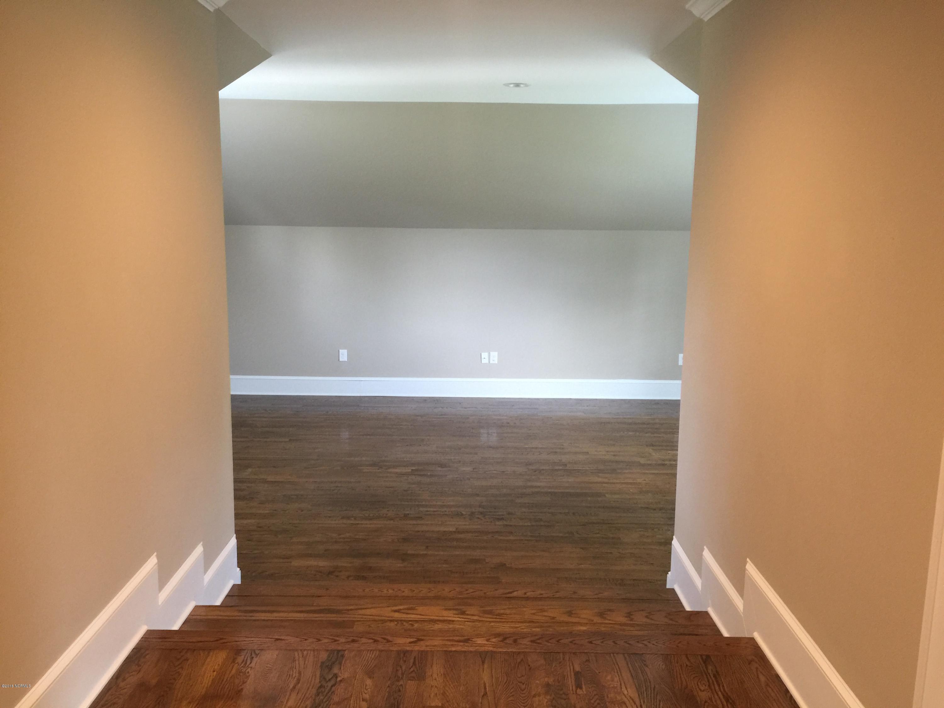 264 White Oak Bluff Road Stella, NC 28582 - Photo 26 of 48 IMG_1374