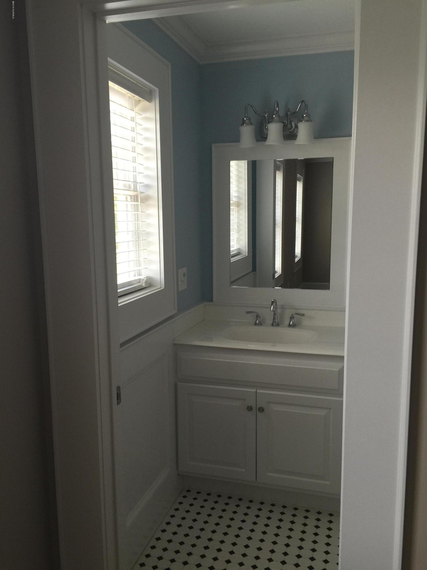 264 White Oak Bluff Road Stella, NC 28582 - Photo 28 of 48 IMG_1377