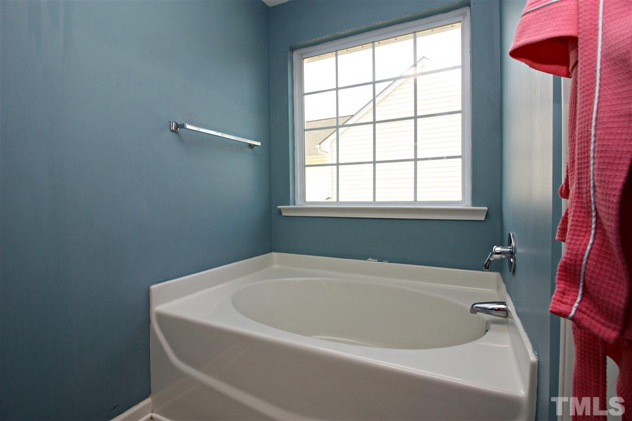 1617 Cricket Ridge Drive Raleigh, NC 27610 - Photo 22 of 24 Gallery Image 22