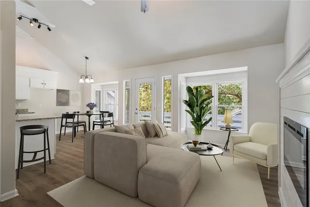 $169,900 | 14 Gazebo Drive, Unit A, Westminster, SC 29693