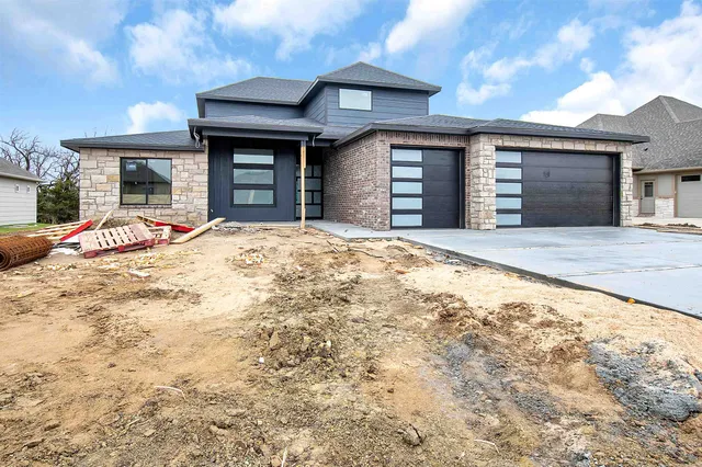 $586,639 | 8209 East Saw Ml Court, Wichita, KS 67226