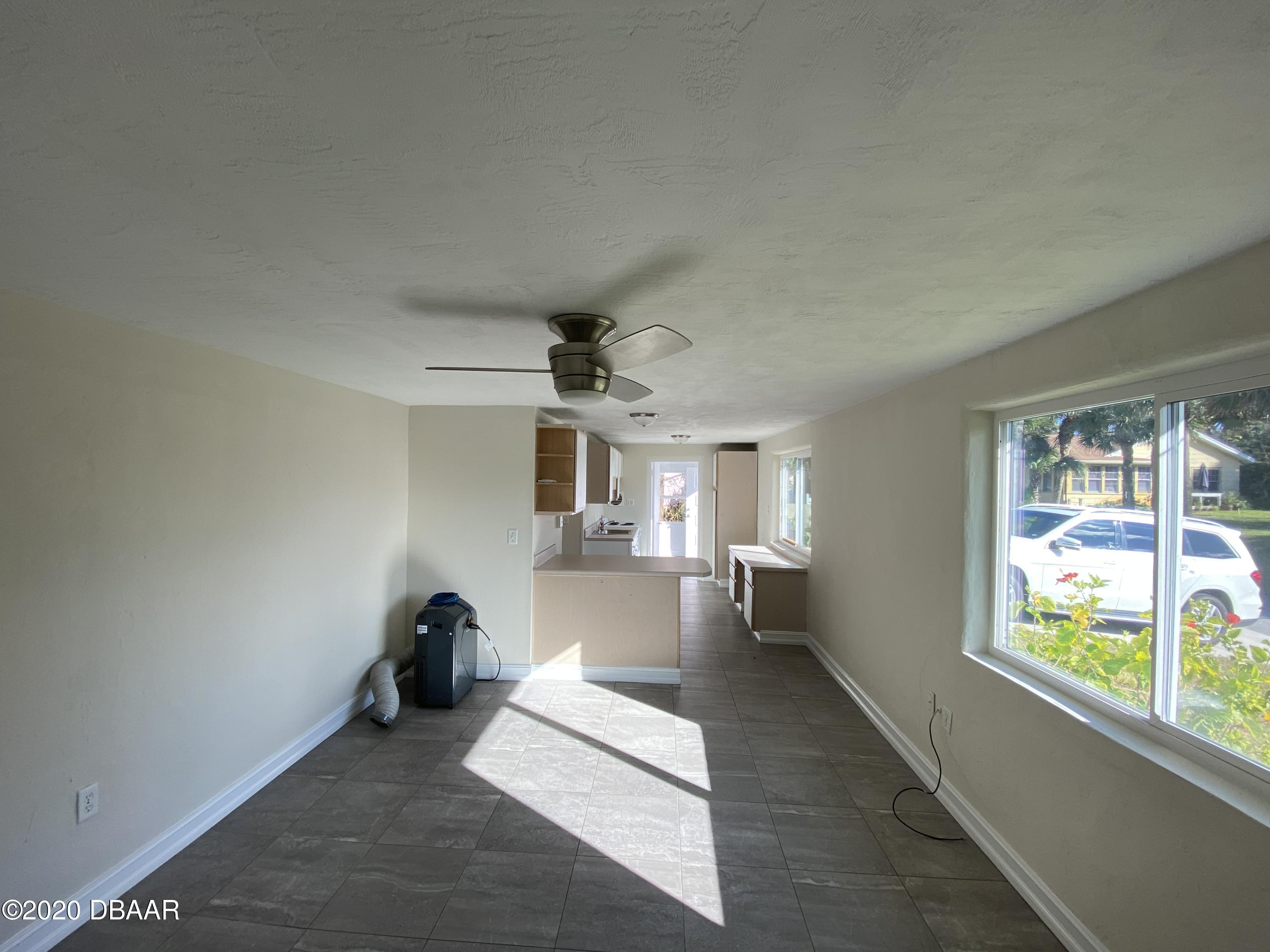147 Lindley Road Daytona Beach, FL 32118 - Photo 8 of 17 IMG_5793