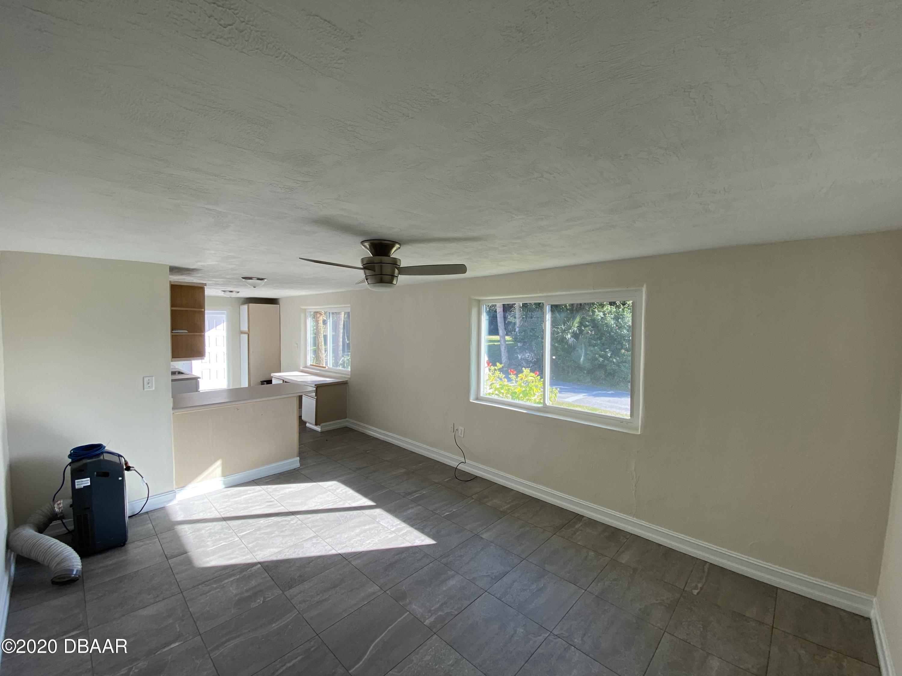 147 Lindley Road Daytona Beach, FL 32118 - Photo 9 of 17 IMG_5795