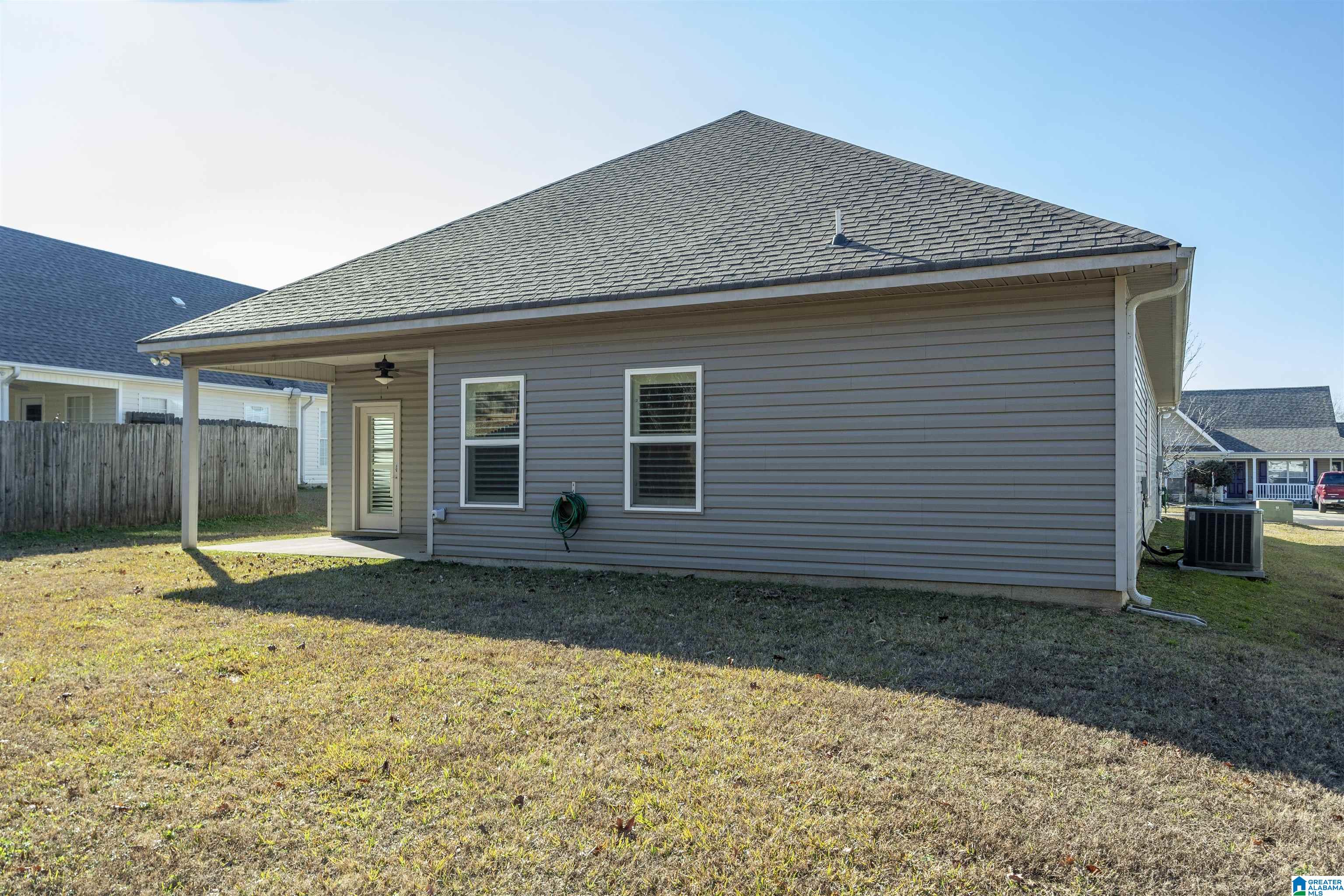 110 Sunset Lane Jemison, AL 35085 - Photo 7 of 45