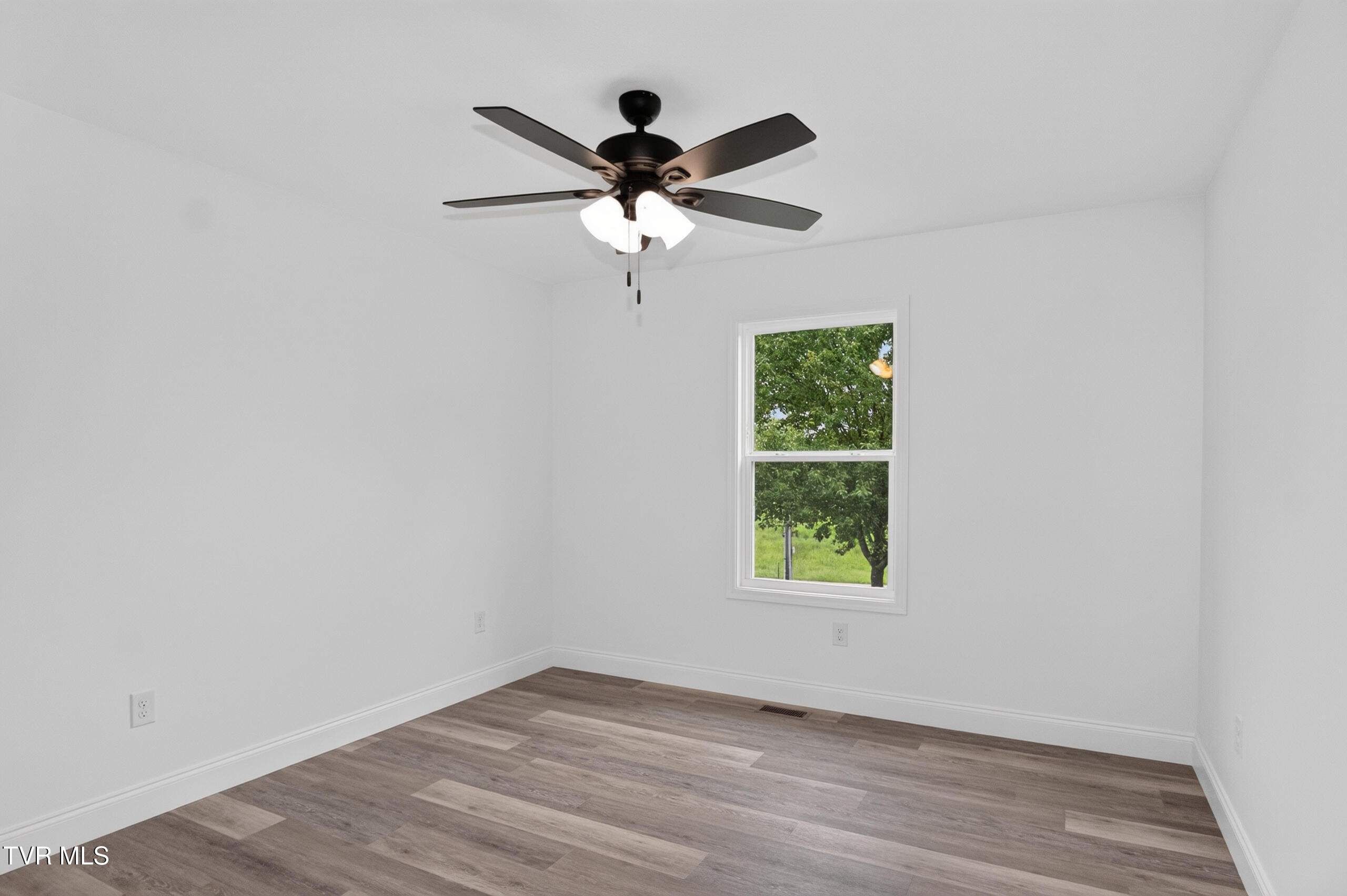 345 Pinto Road Greeneville, TN 37745 - Photo 45 of 57 DSC09405