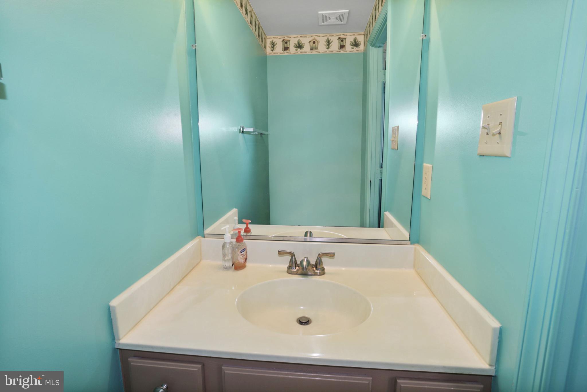 249 Sycamore Ridge Road Laurel, MD 20724 - Photo 11 of 31 Powder Room