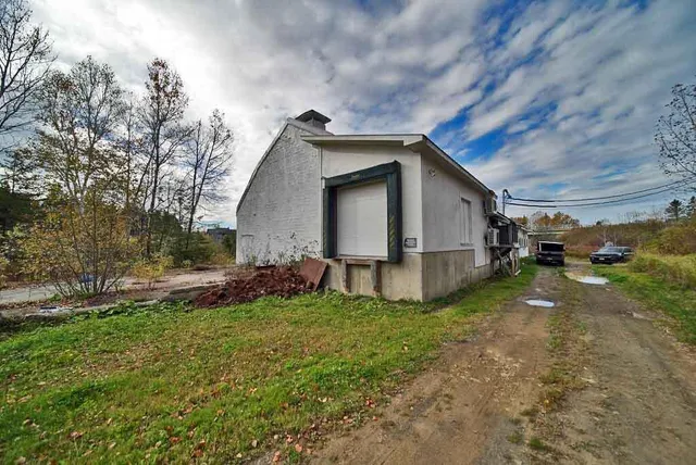 $199,900 | 5 Hastey Road, Dyer Brook, ME 04747