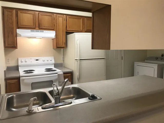 $1,050 | 827 Richmond Street, Unit C D H, Tallahassee, FL 32304