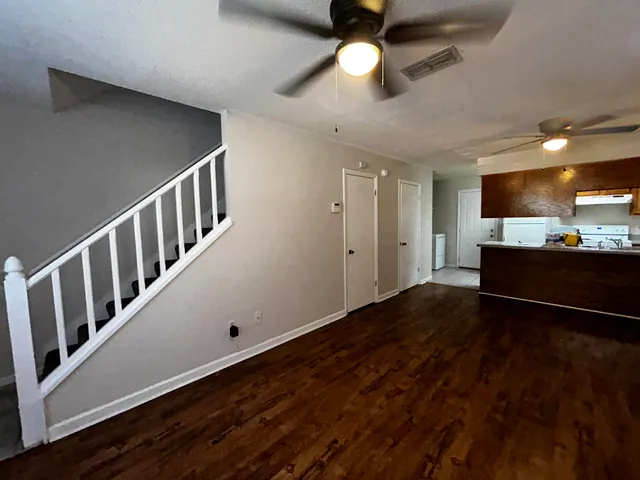 $1,250 | 827 Richmond Street, Unit C D H, Tallahassee, FL 32304