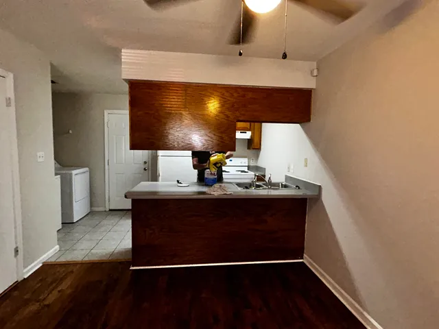 $1,050 | 827 Richmond Street, Unit C D H, Tallahassee, FL 32304