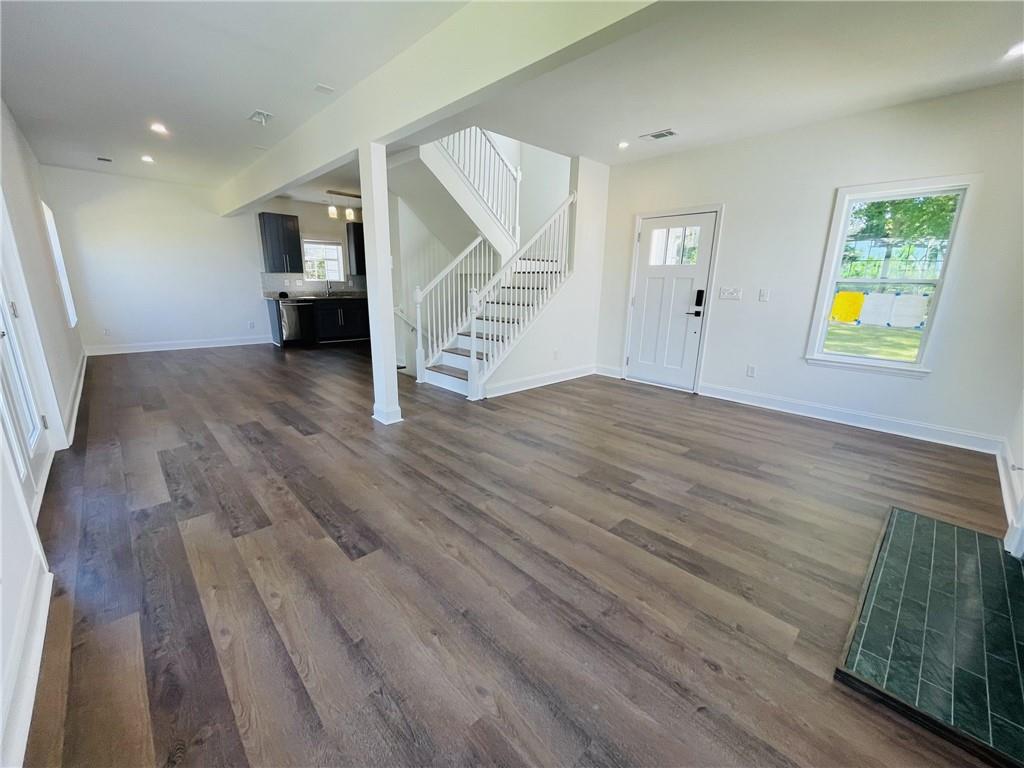 261 Dorsey Road Atlanta, GA 30354 - Photo 3 of 24