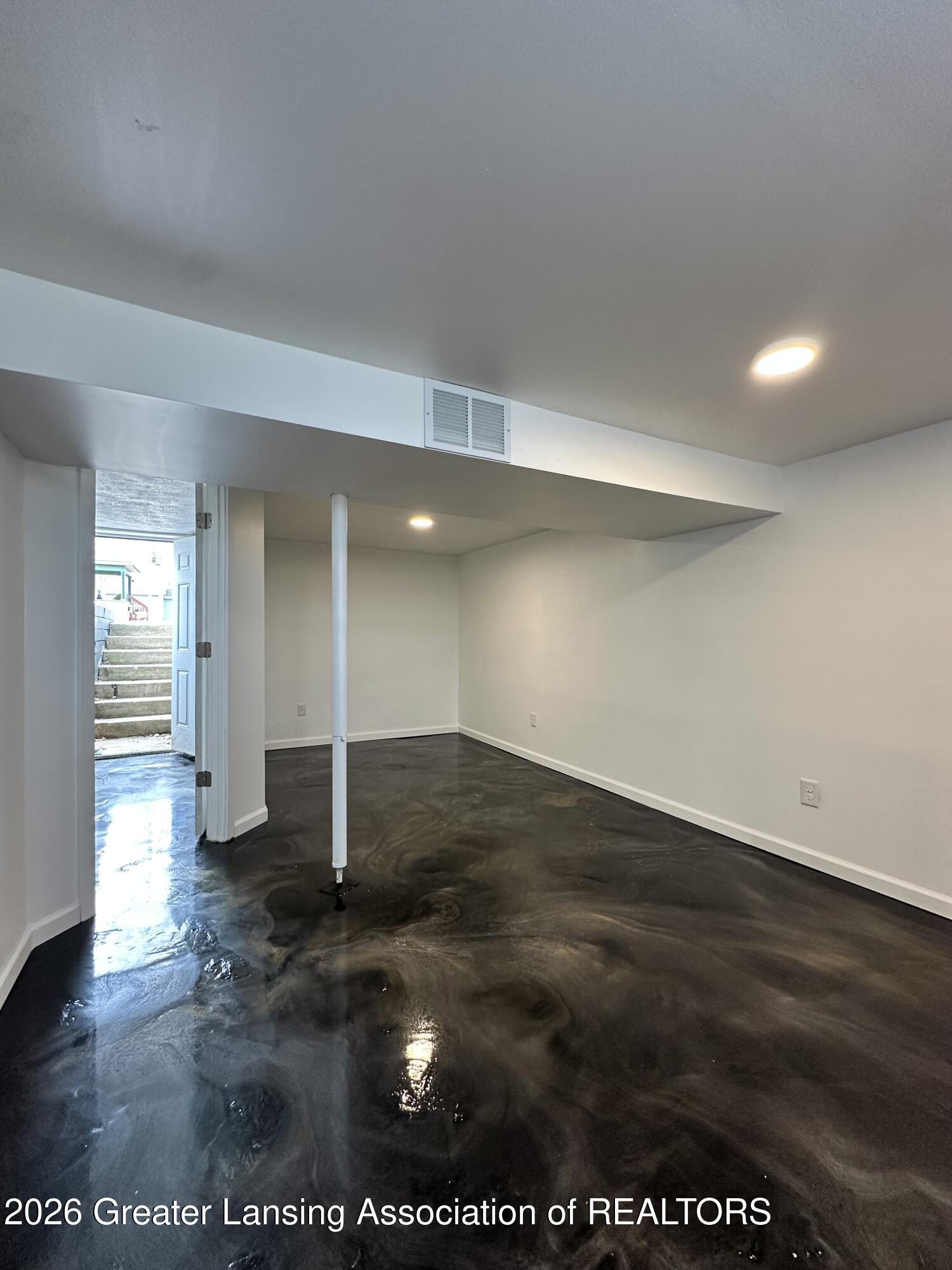 600 East Cavanaugh Road Lansing, MI 48910 - Photo 38 of 61 Renovated lower level