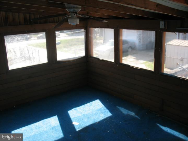 1511 Beverly Road Philadelphia, PA 19138 - Photo 6 of 14 Deck