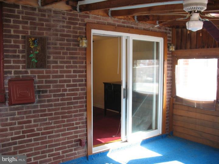 1511 Beverly Road Philadelphia, PA 19138 - Photo 7 of 14 Deck