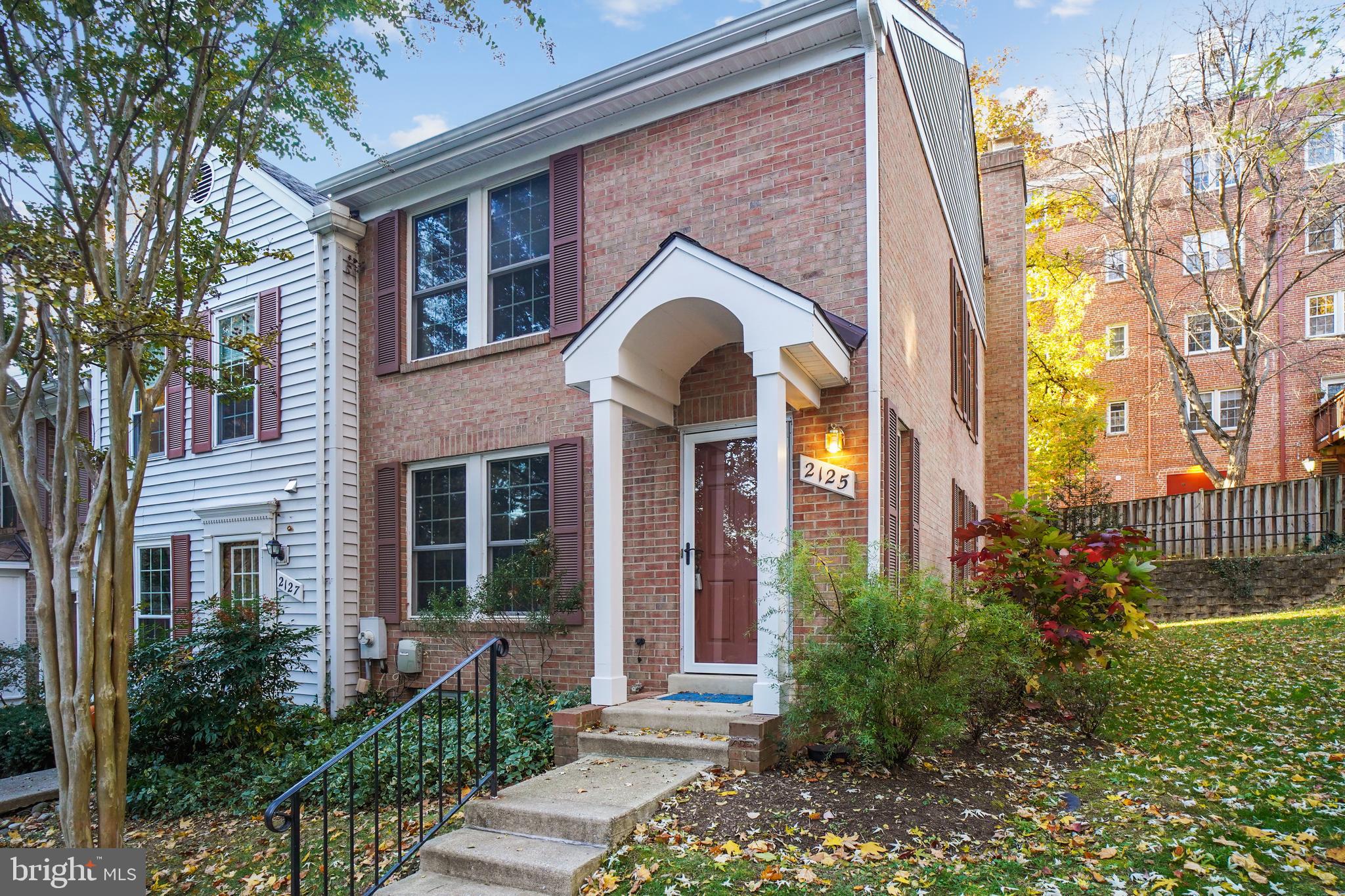 2125 Derby Ridge Lane, Unit 16 Silver Spring, MD 20910 - Photo 2 of 32 Brick exterior