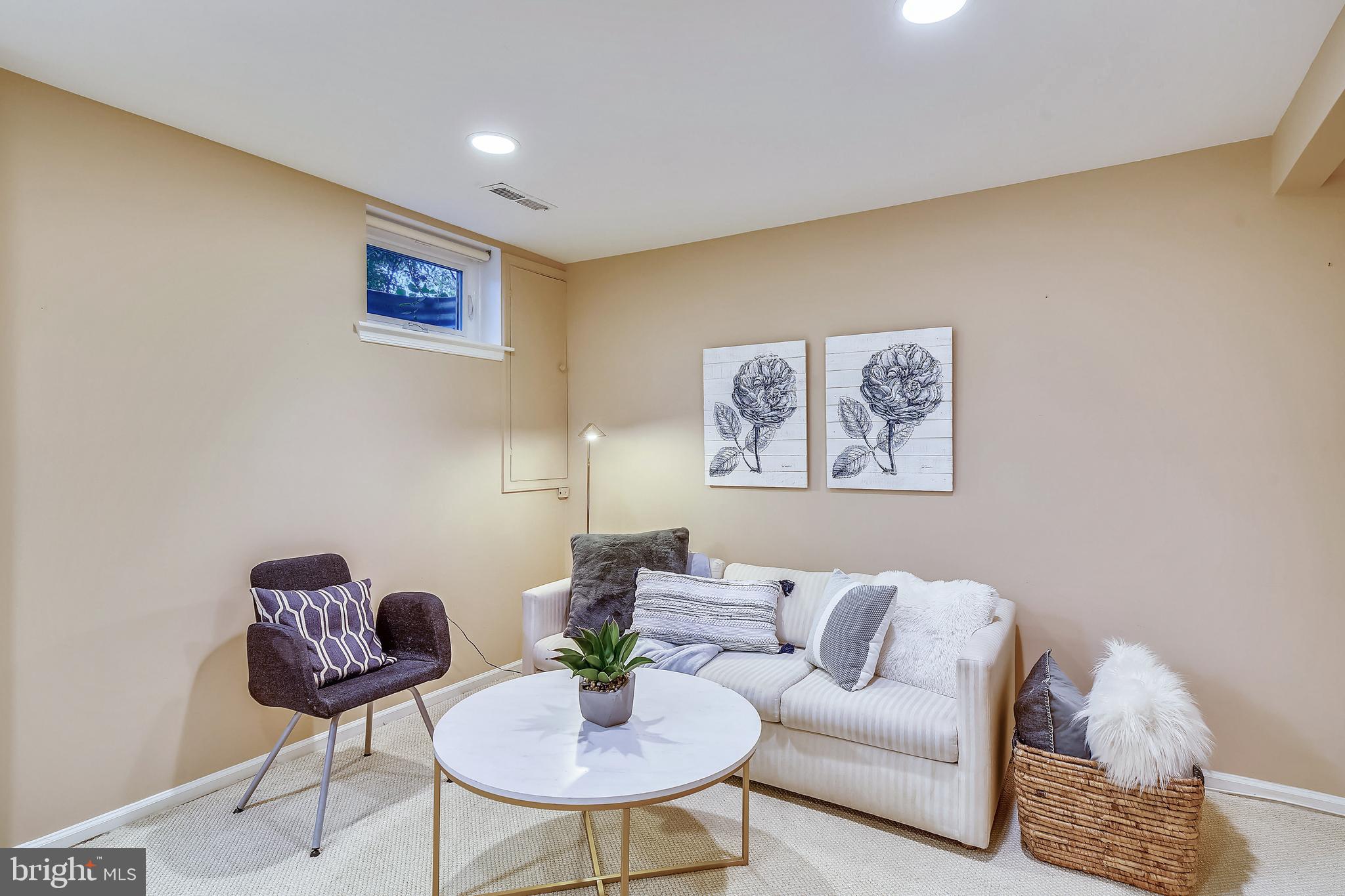 2125 Derby Ridge Lane, Unit 16 Silver Spring, MD 20910 - Photo 26 of 32