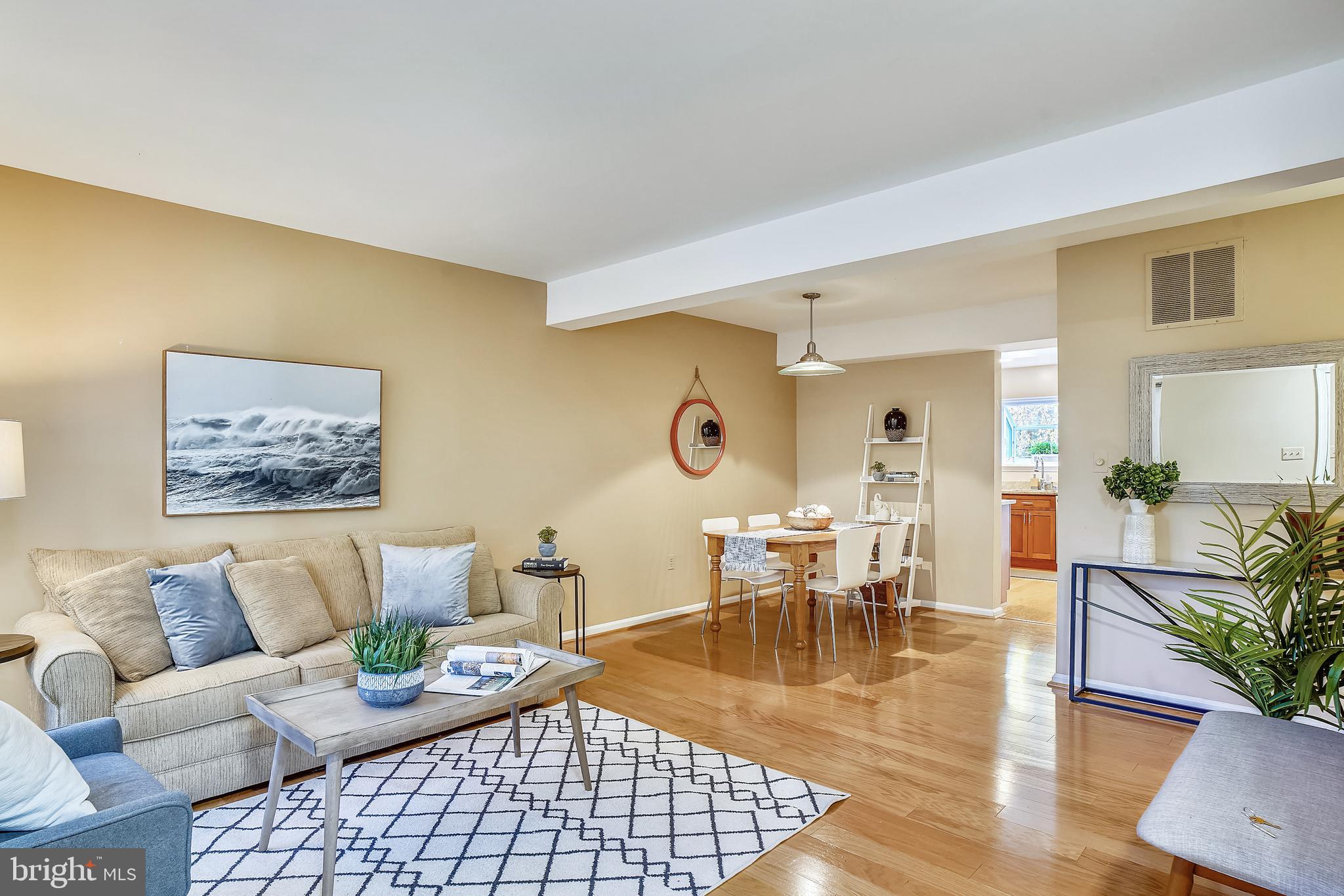 2125 Derby Ridge Lane, Unit 16 Silver Spring, MD 20910 - Photo 4 of 32 Open concept main level living / dining