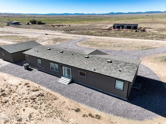 $425,000 | 26887 North Chicory Way, Paulden, AZ 86334