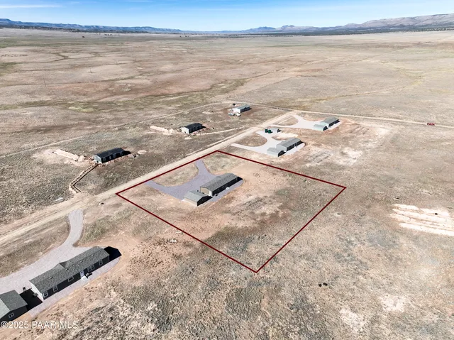 $425,000 | 26887 North Chicory Way, Paulden, AZ 86334