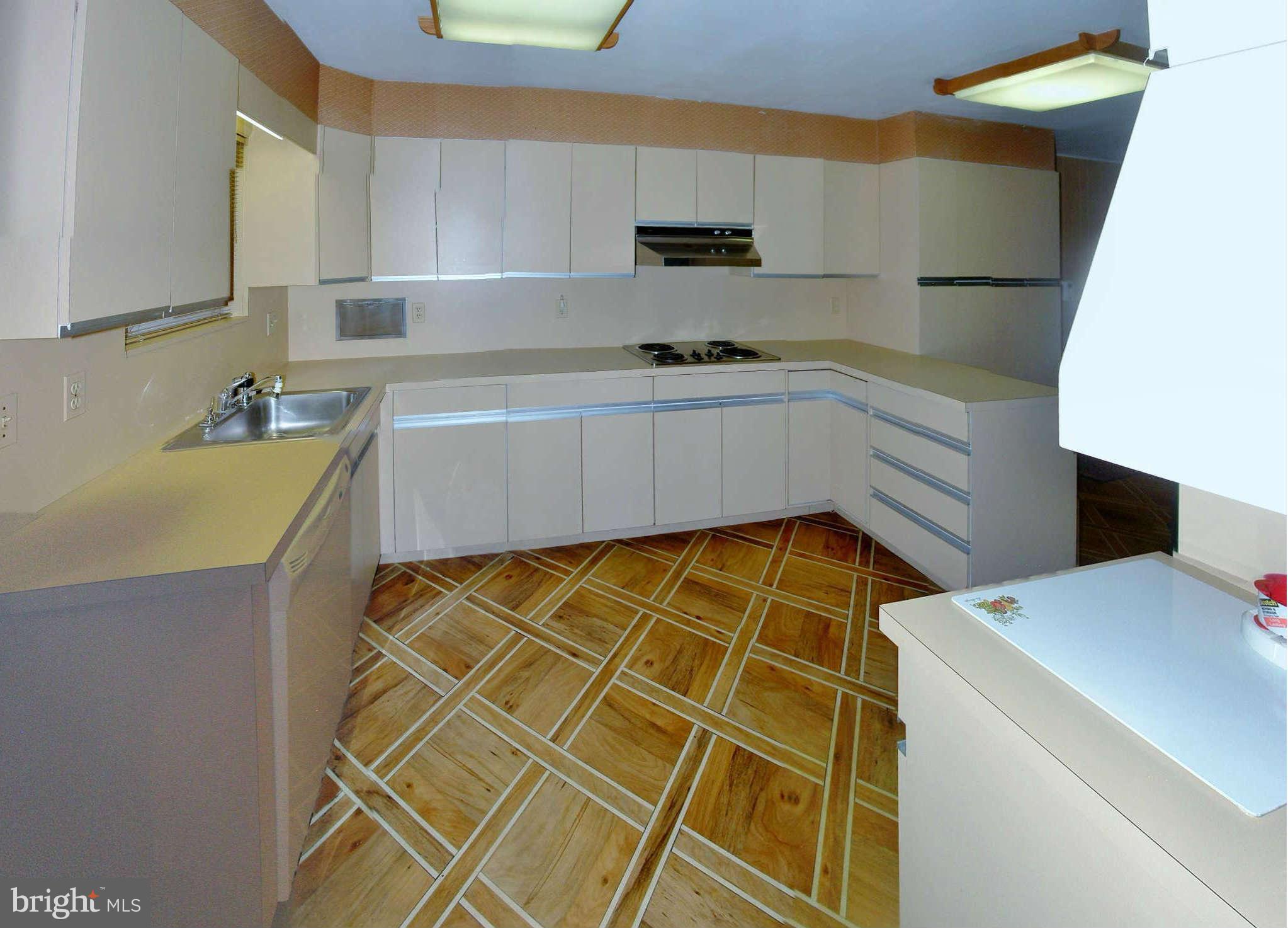 3401 Garrison Farms Road Baltimore, MD 21208 - Photo 9 of 20 Kitchen