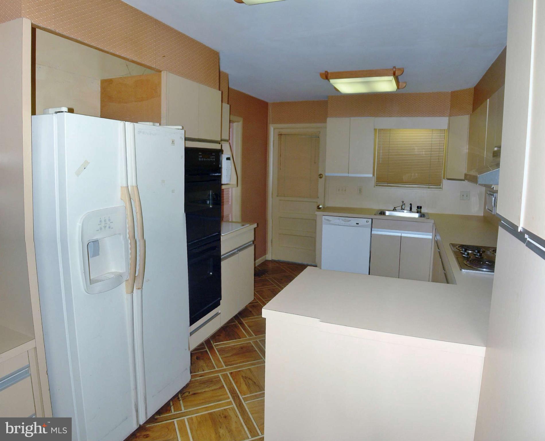 3401 Garrison Farms Road Baltimore, MD 21208 - Photo 10 of 20 Kitchen
