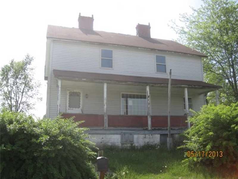 278 Poker Road Mount Pleasant, PA 15666 - Photo 1 of 3 Exterior Front.