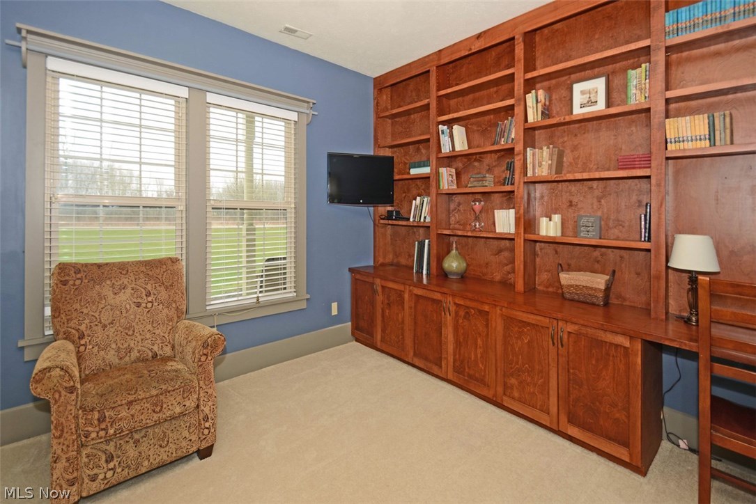7030 Wolff Road Medina, OH 44256 - Photo 4 of 35 Gallery Image 4